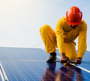 Vincolo paesaggistico: gli impianti fotovoltaici sul tetto sono compatibili?