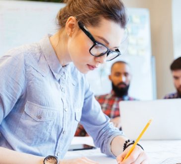 Cresce il numero degli ingegneri, ma solo grazie alle donne!