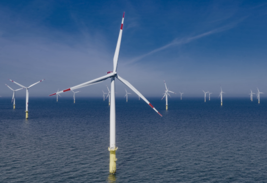 Eolico onshore vs offshore: analisi tecnica, rendimento e sfide infrastrutturali della produzione energetica del futuro